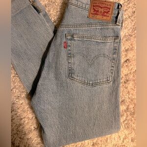 Levi Strauss jeans. Size W26 L28